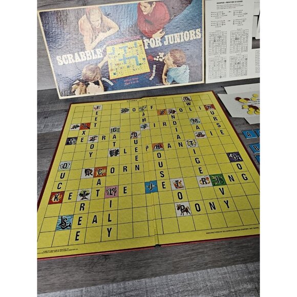 Vintage Scrabble For Juniors Ed 3 1968 Selchow Righter Has All 100 Tiles 2 Sided - Picture 12 of 16